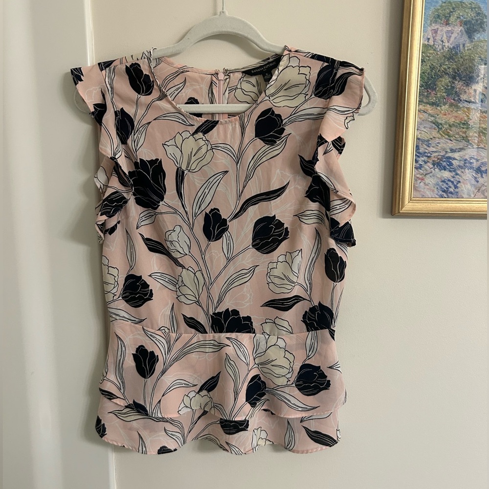Banana Republic Floral Ruffle Sleeve Blouse